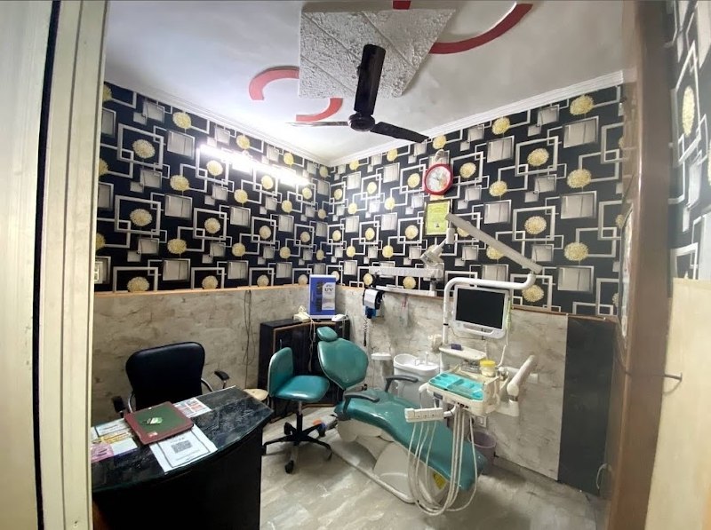 Modern dental chair operatory at Panwar Dental Clinic